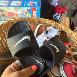 Nike Black Slide Sandals with Iconic Swoosh